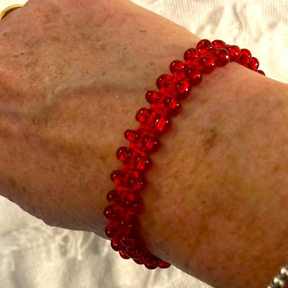 New Super Cool Red on Red Glass Beaded Macrame Bracelet